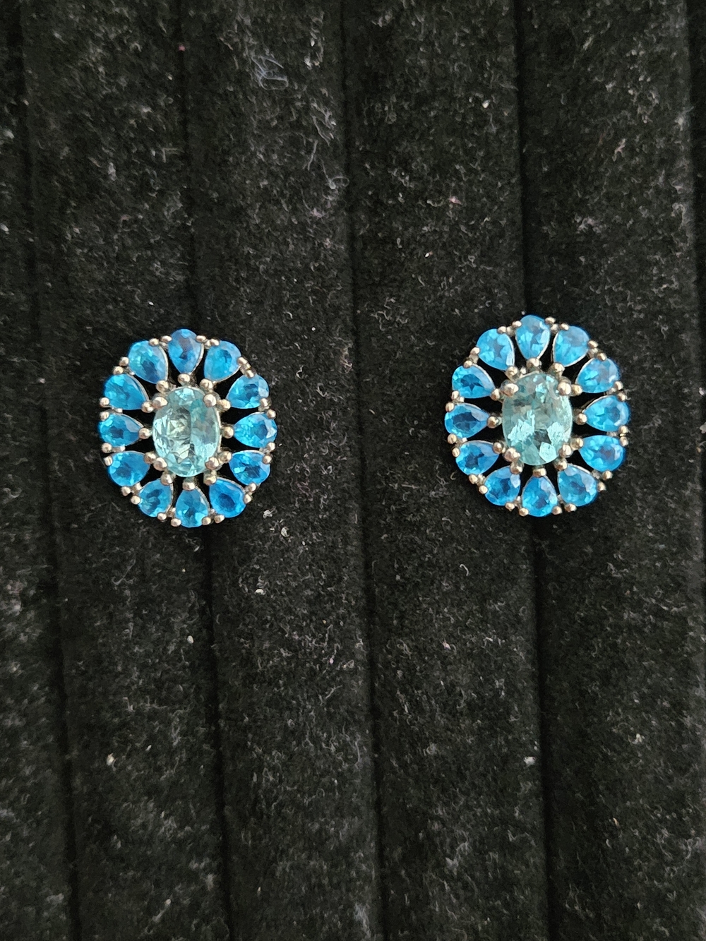 925S Neon Blue Apatite Crystal Halo Stud Earrings